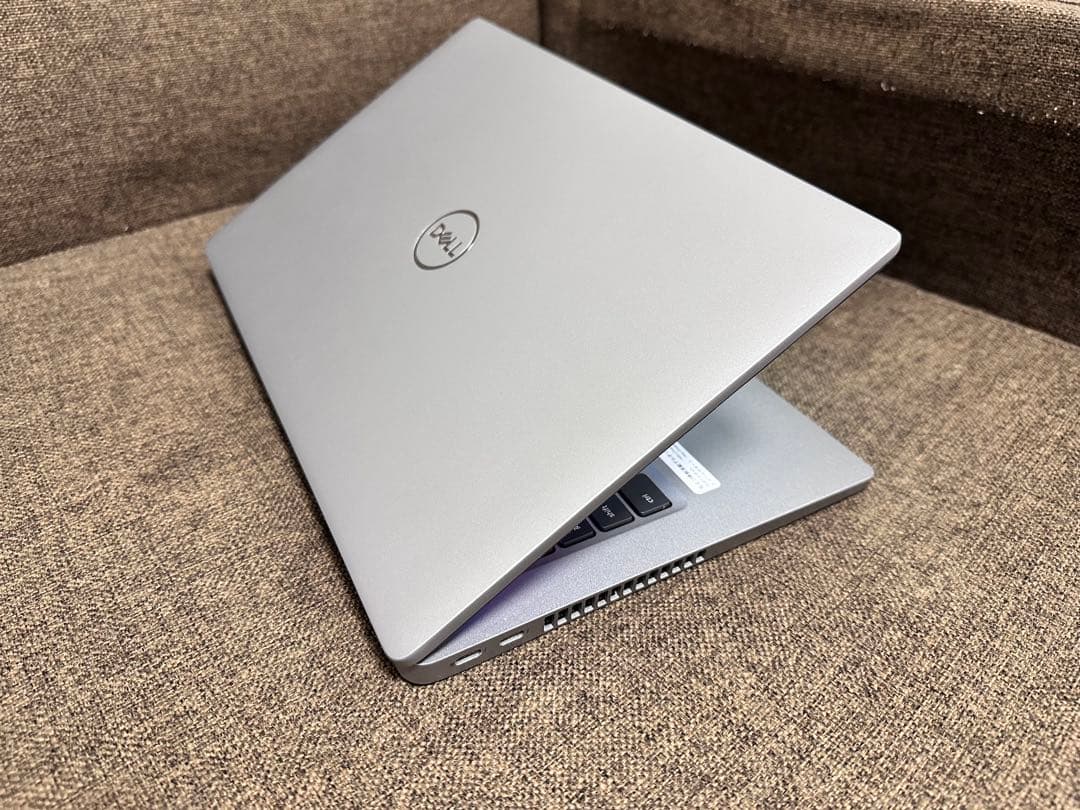 超美品　DELL ノートPC Latitude 5420 i5-16GB 512