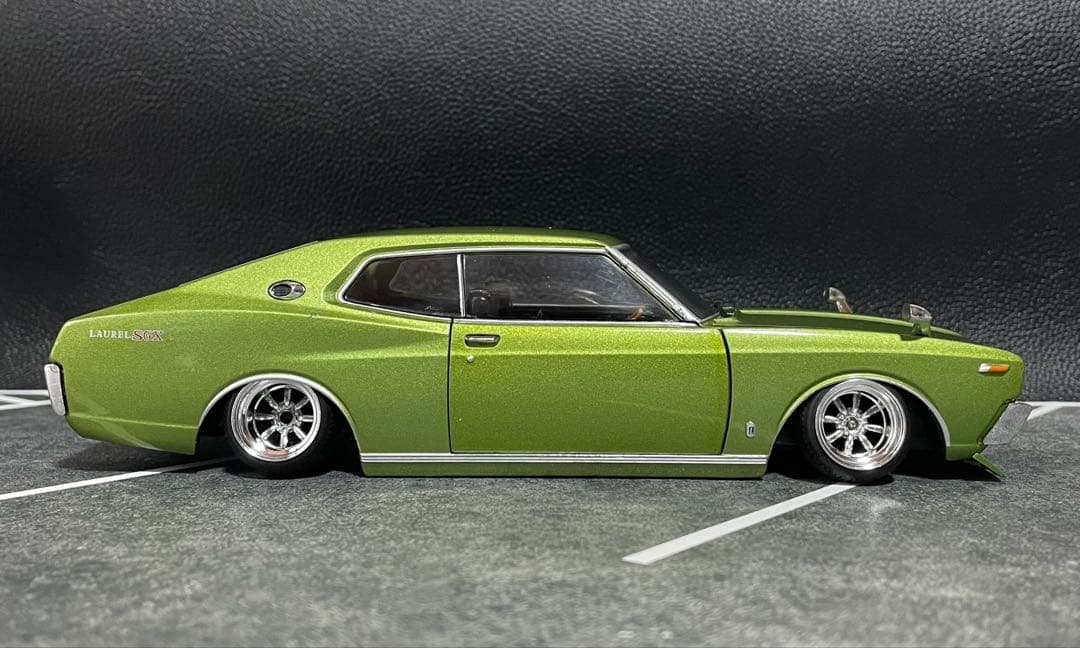 1/24 アシェット 国産名車 NISSAN ローレル SGX 改 カスタム