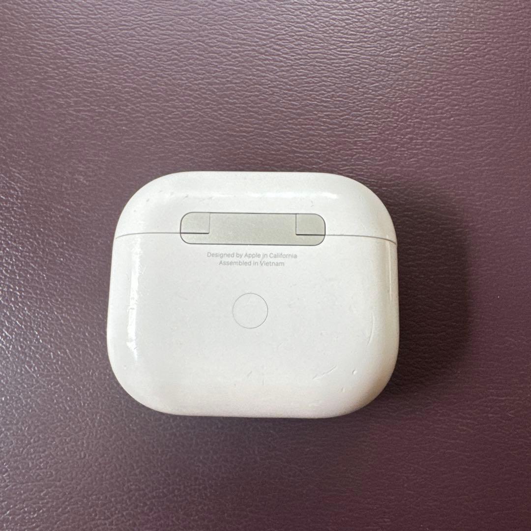 Apple AirPods 本体 充電ケース付き