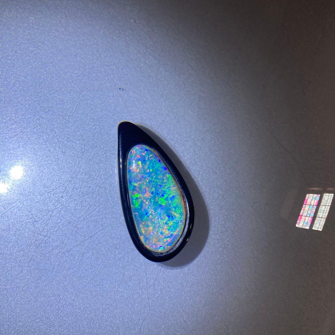 ♪(๑ᴖ◡ᴖ๑)♪めちゃくちゃ綺麗なオパールのペンダントトップ