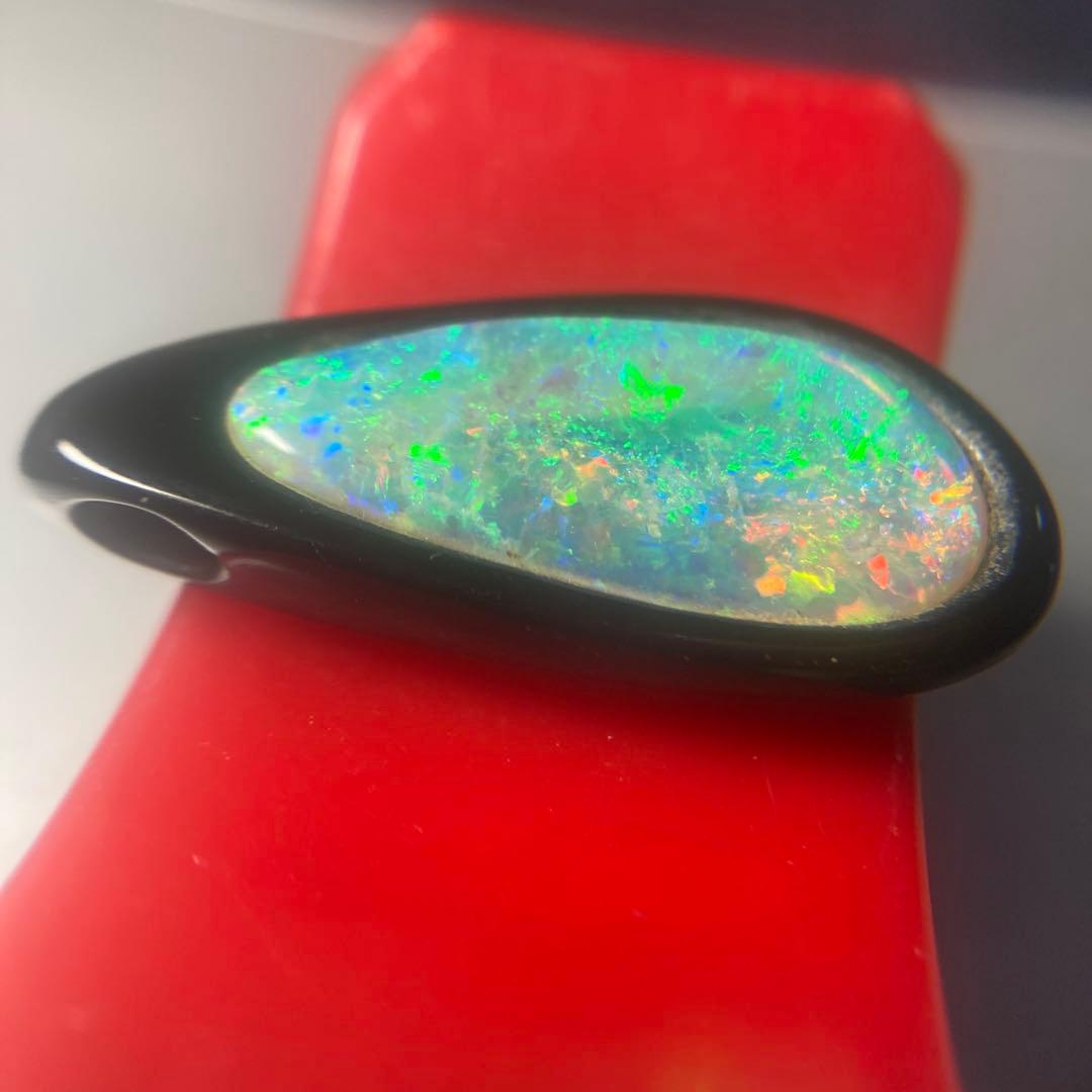 ♪(๑ᴖ◡ᴖ๑)♪めちゃくちゃ綺麗なオパールのペンダントトップ