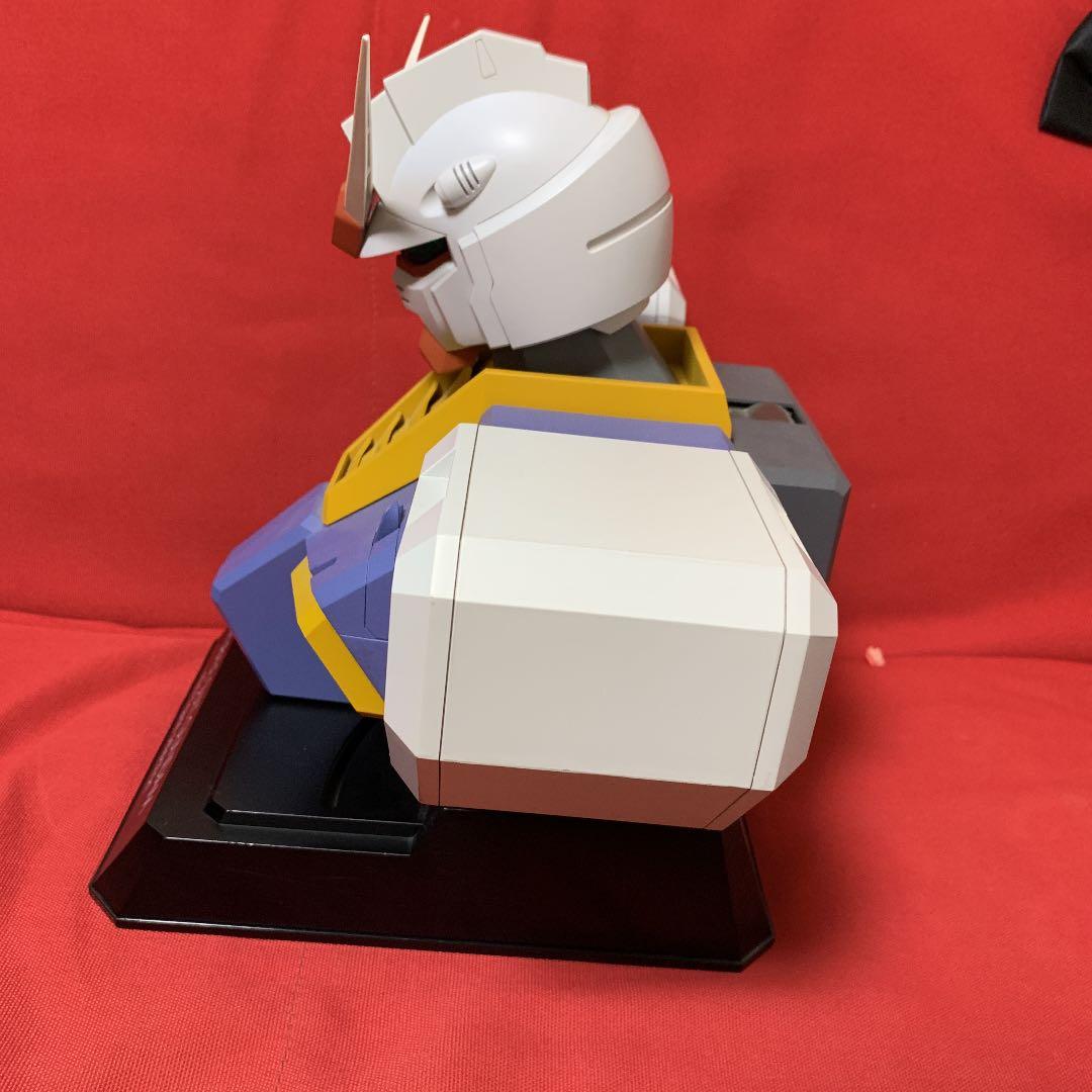 MFセレクション ガンダム胸像ディスプレイケース