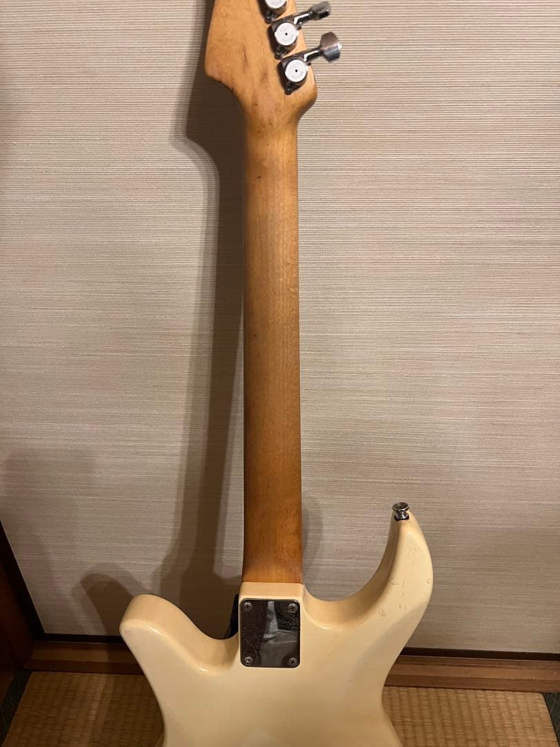 ギター Crews Maniac Sound Dove Master P-90 W