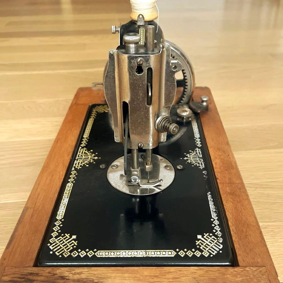 古道具　アンティーク　手回しミシン　LEAD インテリア