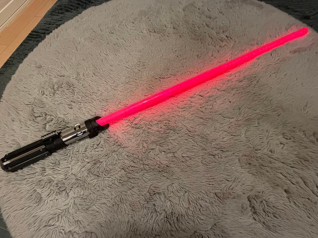 ローグワン版 ダースベイダー リムーバブル ライトセーバー（ダメージ再現モデル）