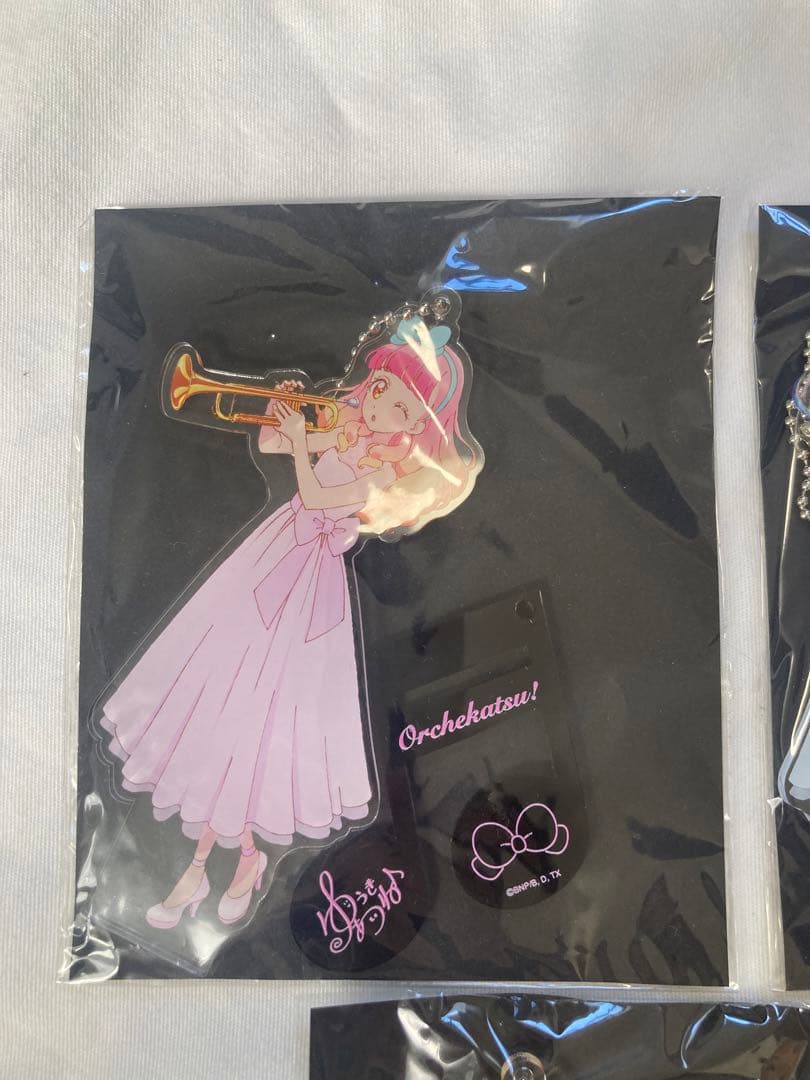 値下げ オケカツ　アクリンバッジスタンドキーホルダー　5個