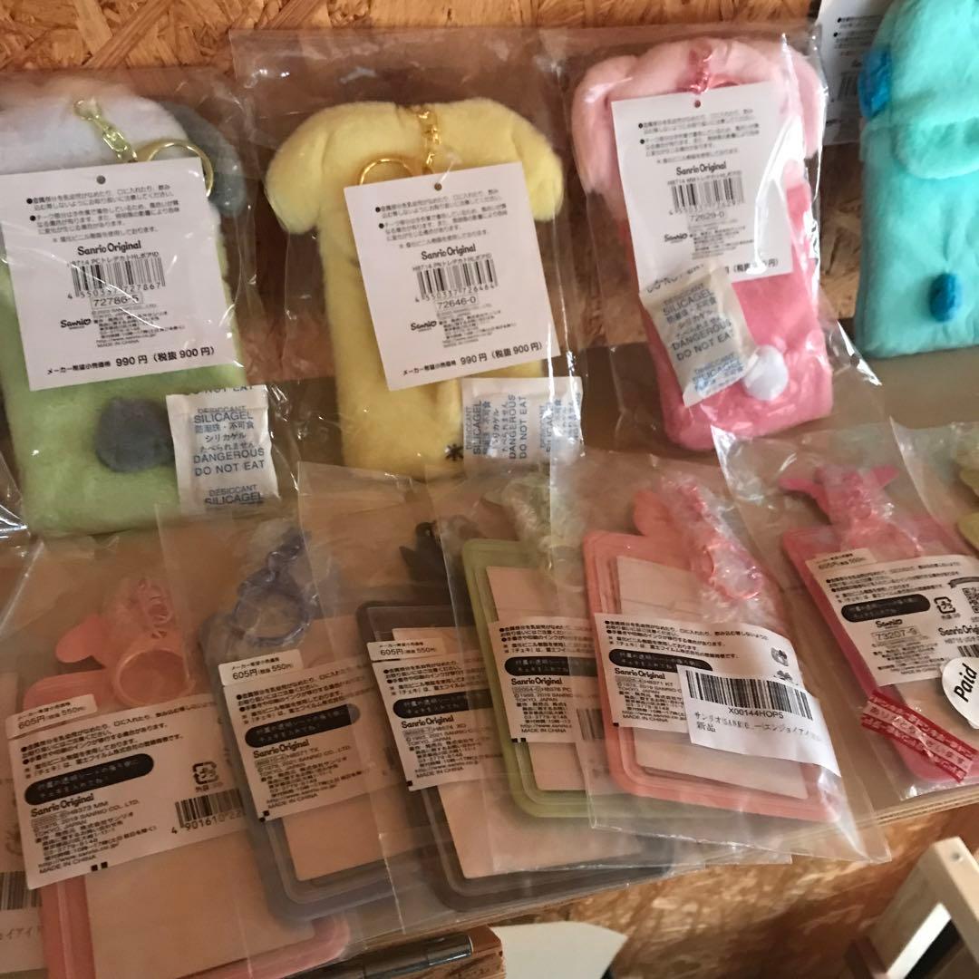 サンリオ　チェキ用ホルダー　ボア生地トレーディングカード用ホルダーなど