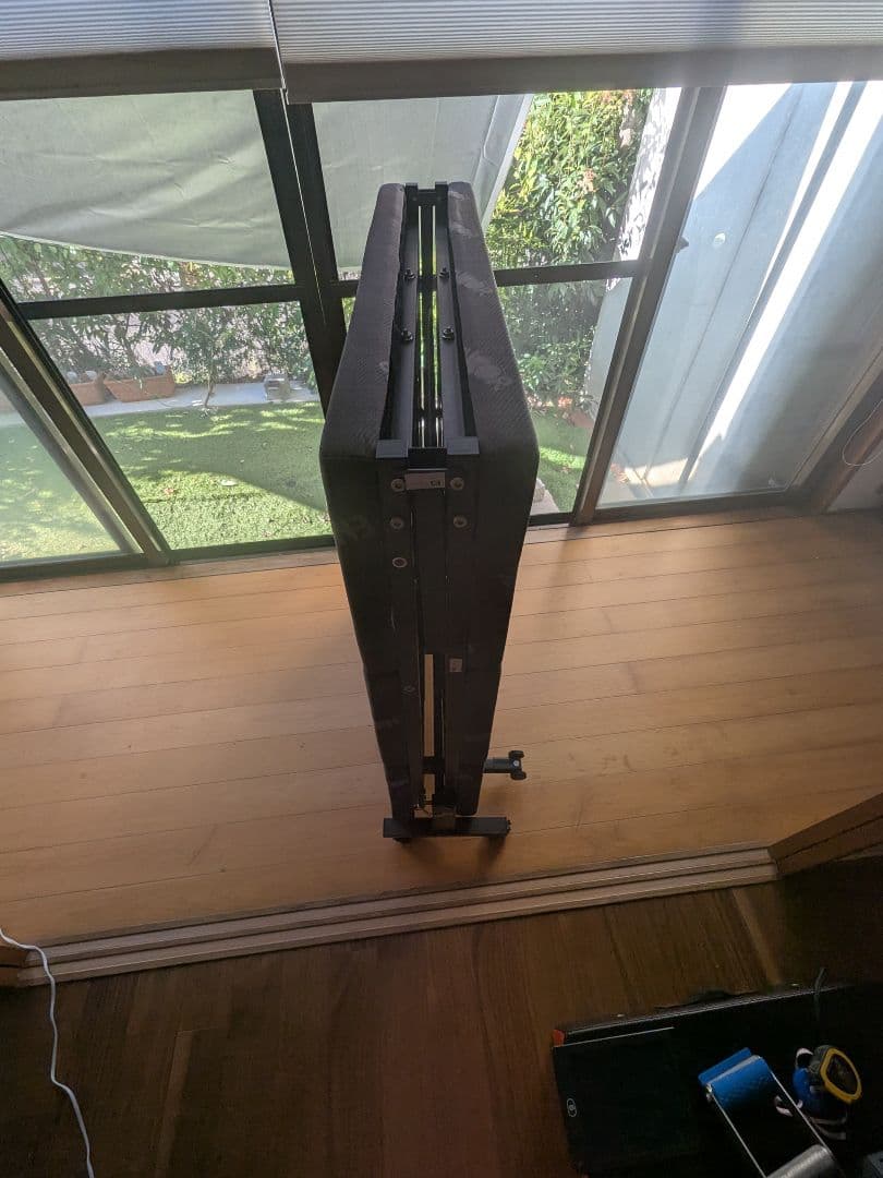 【送料込み】折りたたみベッド シングル EMOR 軽量 来客用 災害用