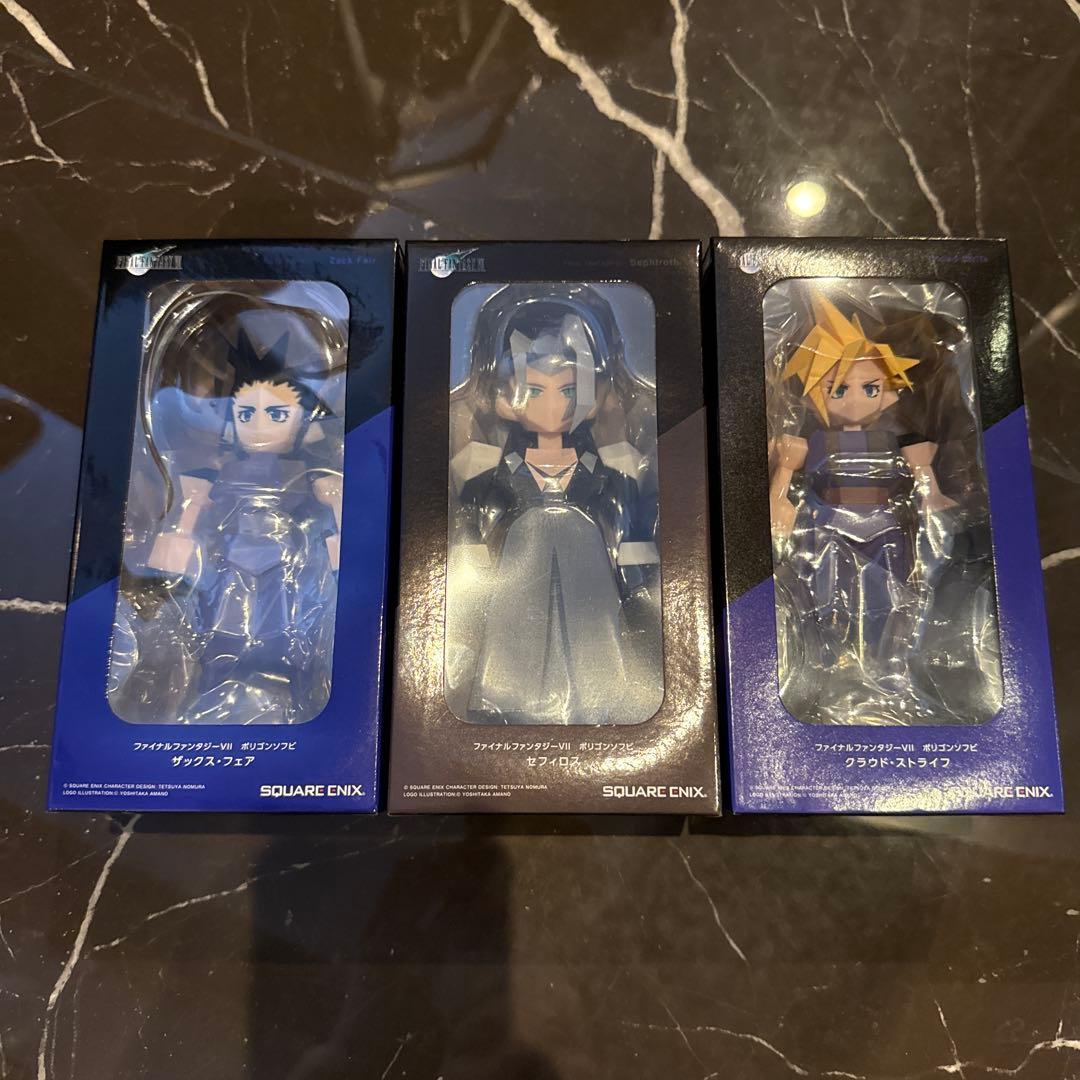 ファイナルファンタジーVII ポリゴン　ソフビ クラウド　セフィロス　ザックス