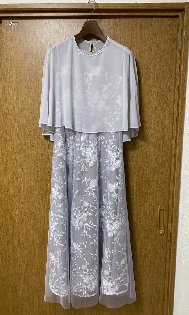 【専用出品】form forma ケープとレースドレス2点セット　マザーズドレス