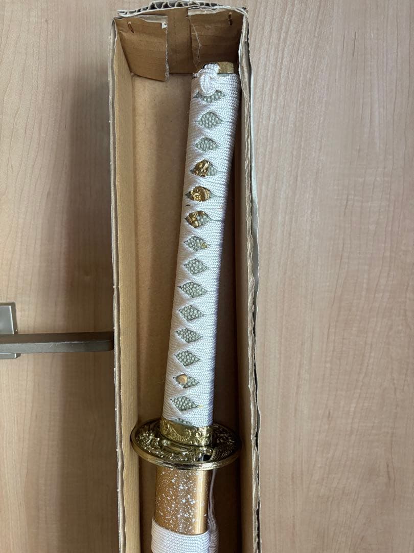 【未使用】美術刀剣-模造刀　白石目（大刀）【観賞用】