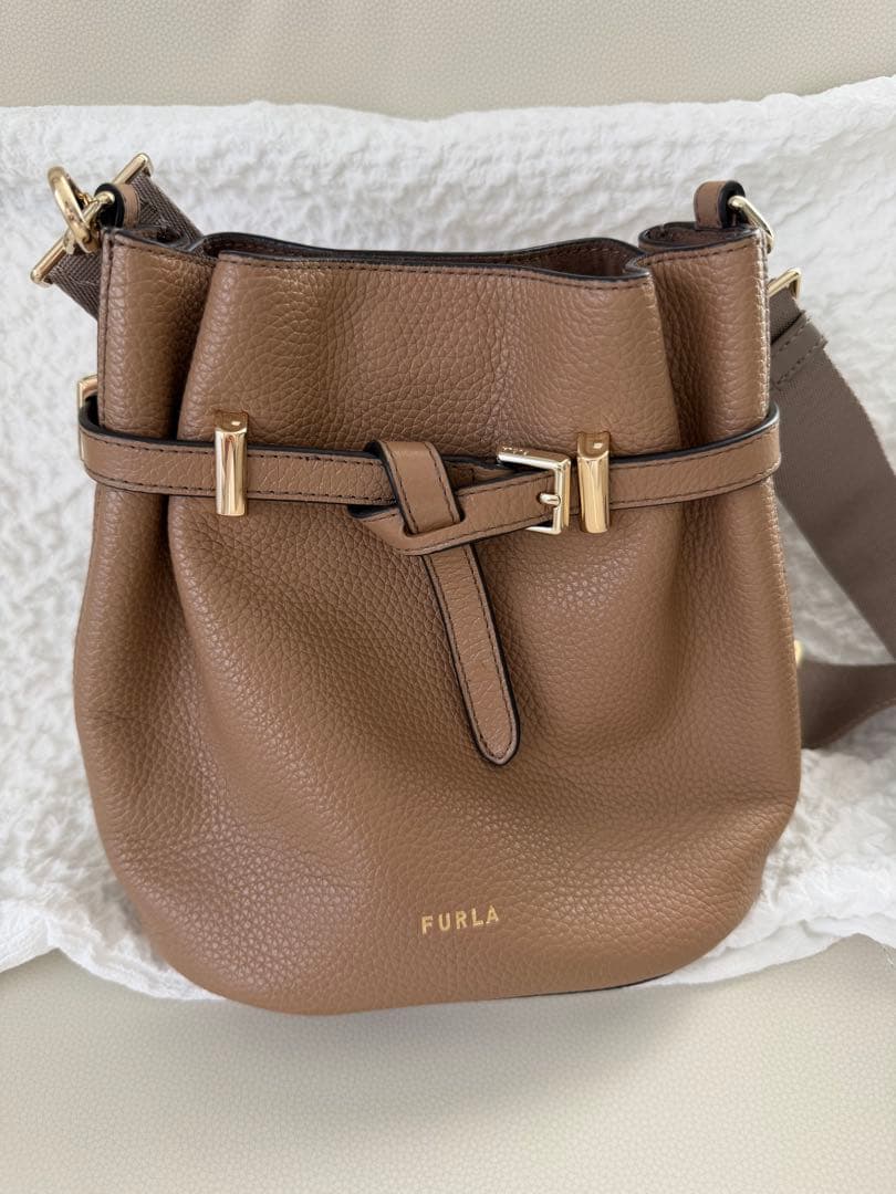FURLA ショルダーバッグ