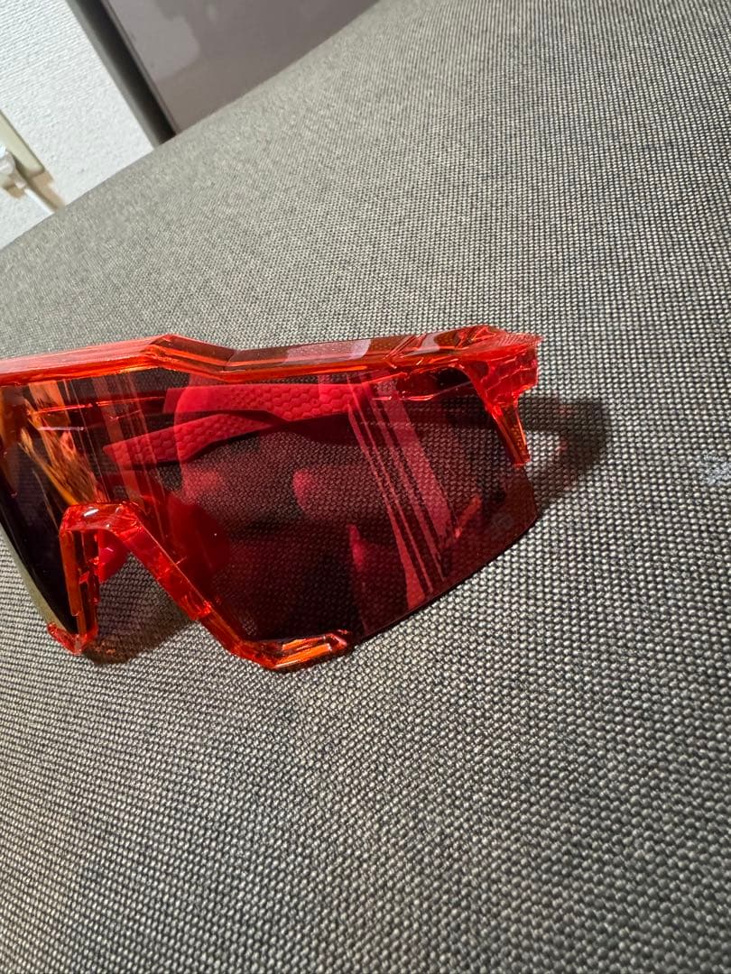 R　赤 スポーツサングラス ケース付き　100%