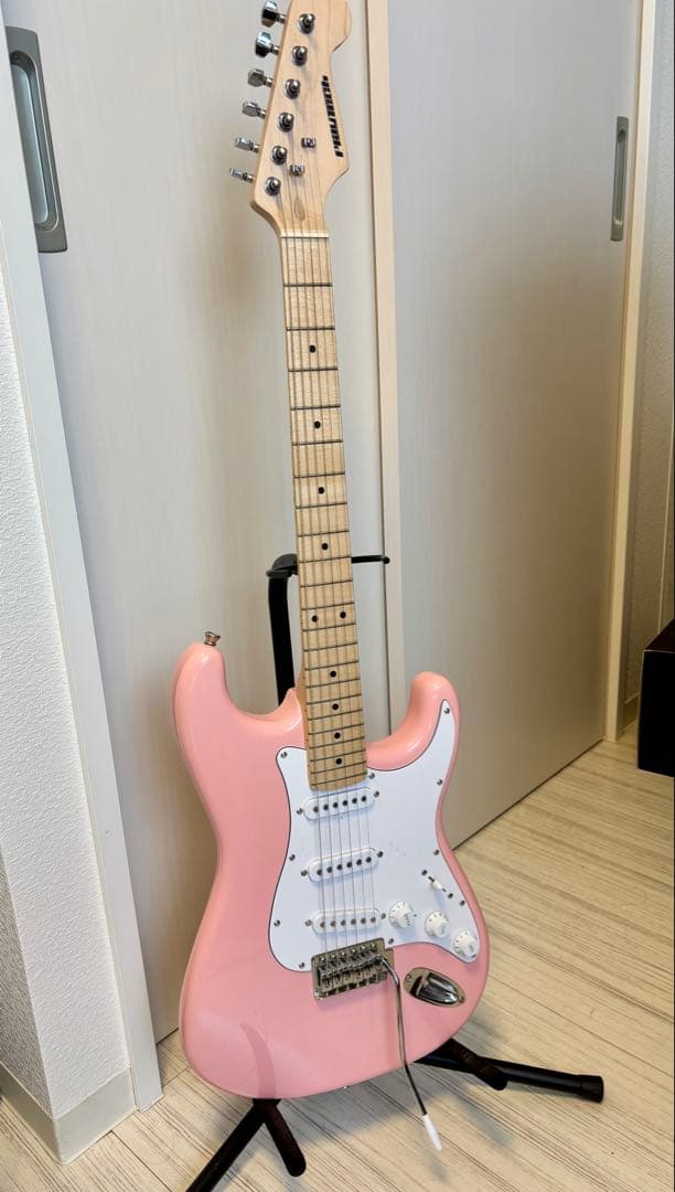ギター PLAYTECH ST250 Maple Pink