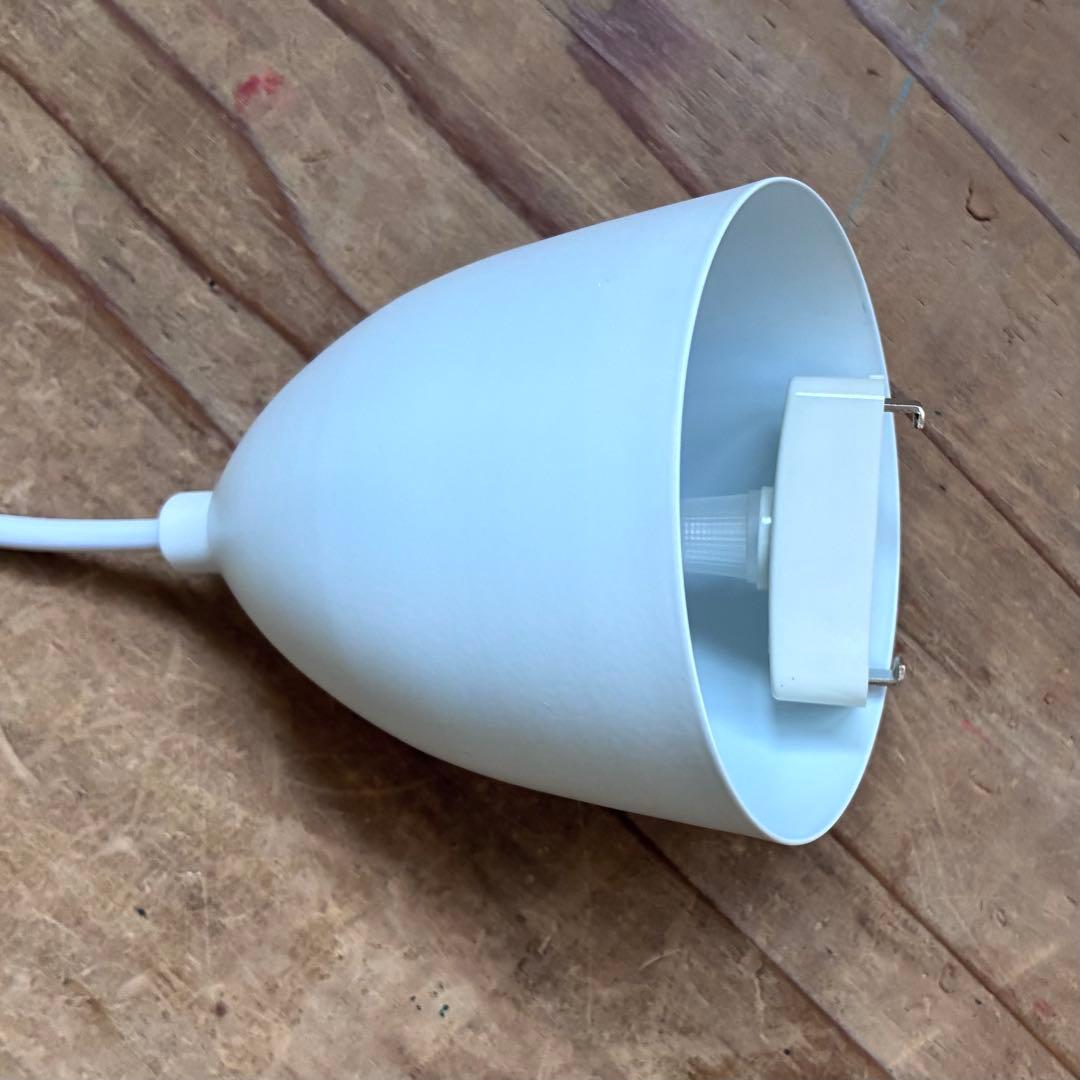 くま(๑・㉨・๑)　ミニ　モノクロームホワイト　リプロダクト　φ30