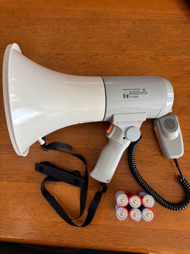 TOA ER-3115拡声器