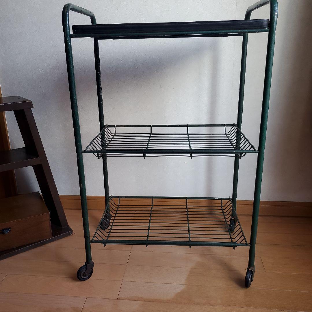 昭和レトロのラック