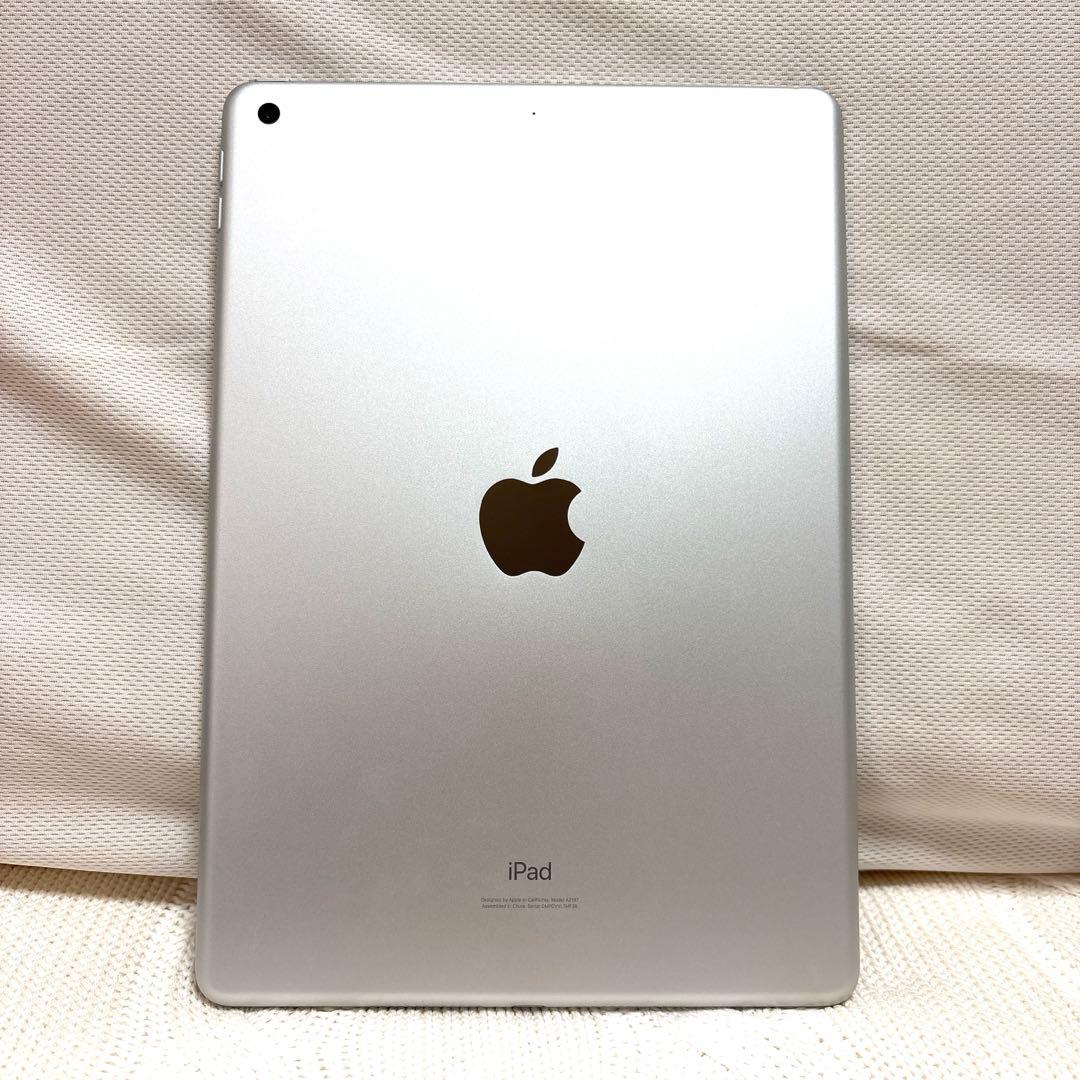 iPad 第7世代 128GB WiFiモデル シルバー 美品