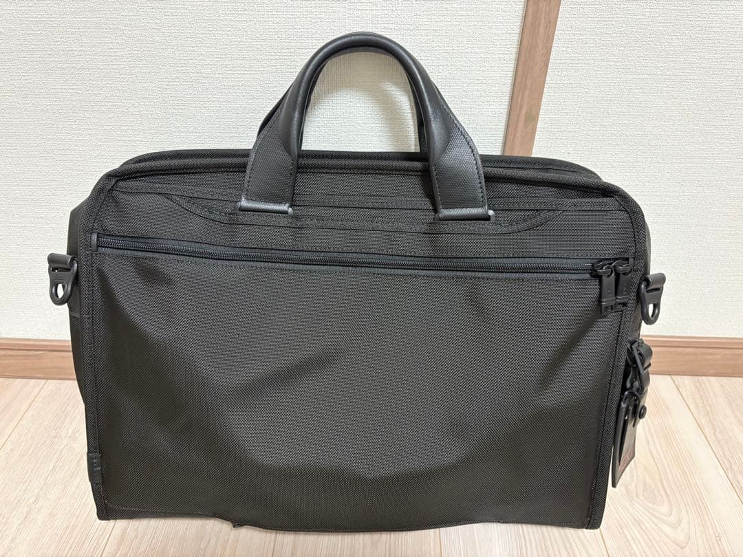 TUMI 黒 ビジネスバッグ