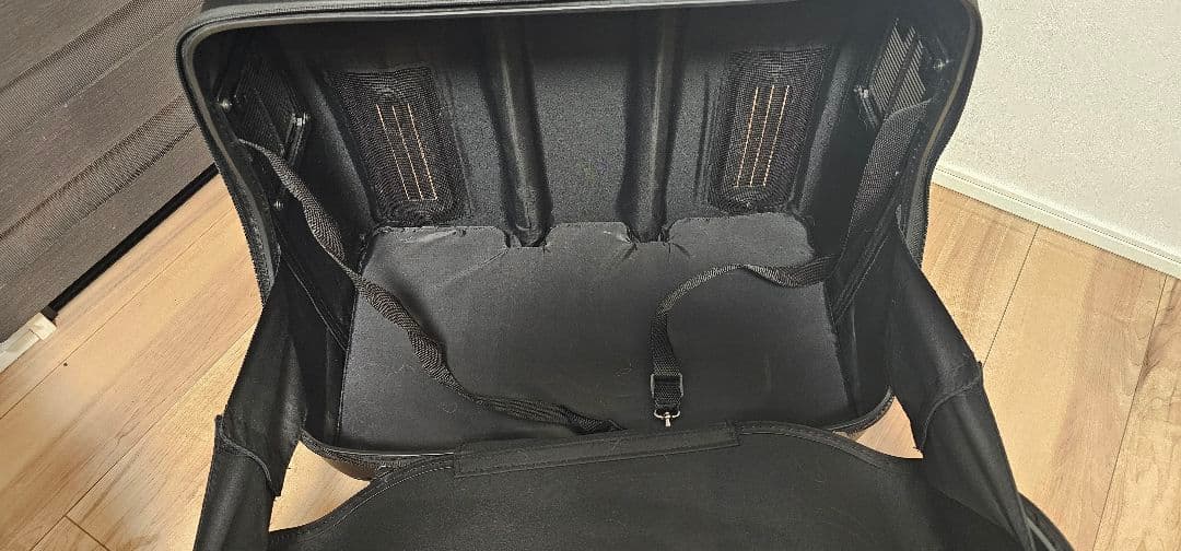 OSOTOキャリー　roller ローラー 　L　ブラック　ペットキャリーバック