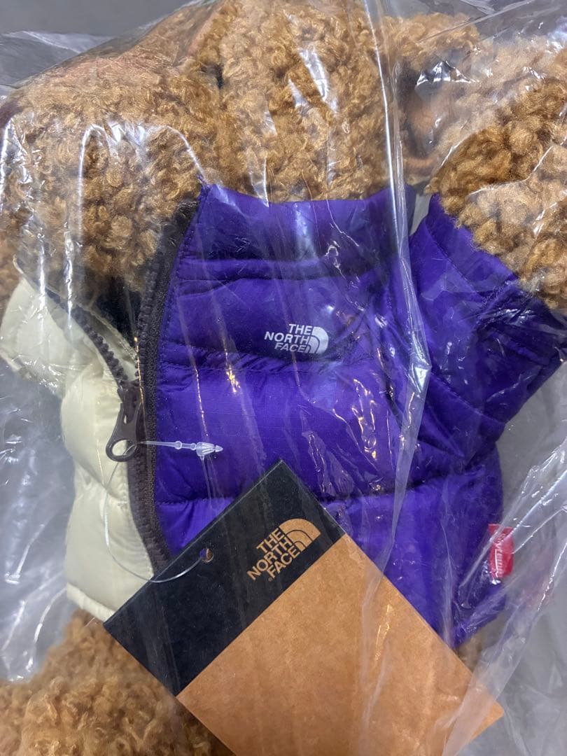 シュプリーム　くま　ノースフェイス