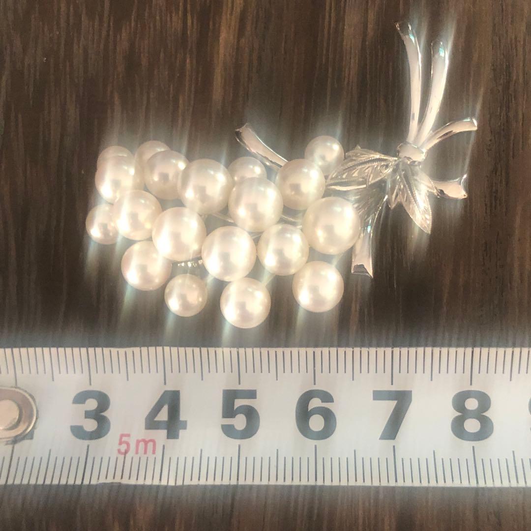 Mikimoto ミキモト真珠 K14WGブローチ あこや真珠　ぶどうモチーフ