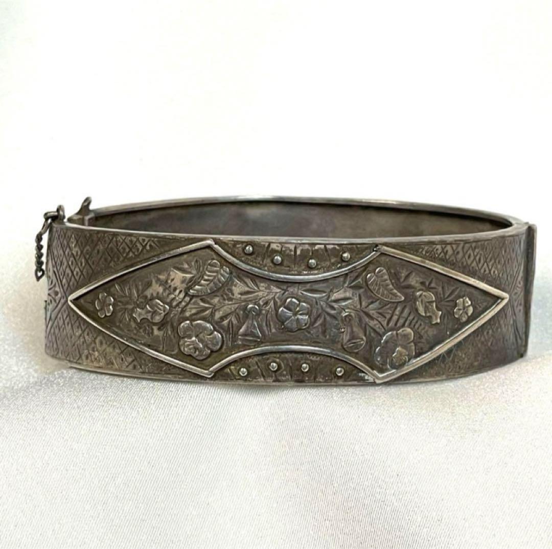 アンティークバングル　シルバー925 花柄彫刻