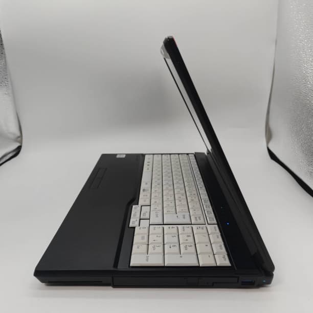 SSD512GB 第10世代 i5 15 富士通 i5-10 8GB オフィス