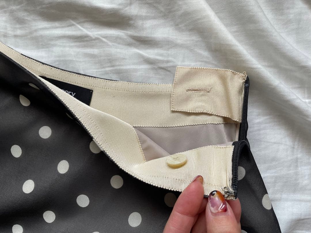 スカート theory polkadot silk skirt