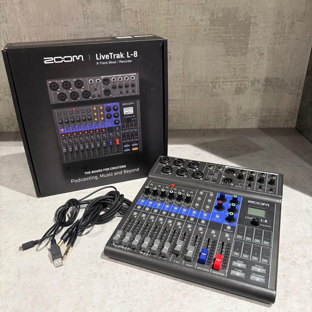 ZOOM LiveTrak L-8 デジタルミキサー 中古/箱付き