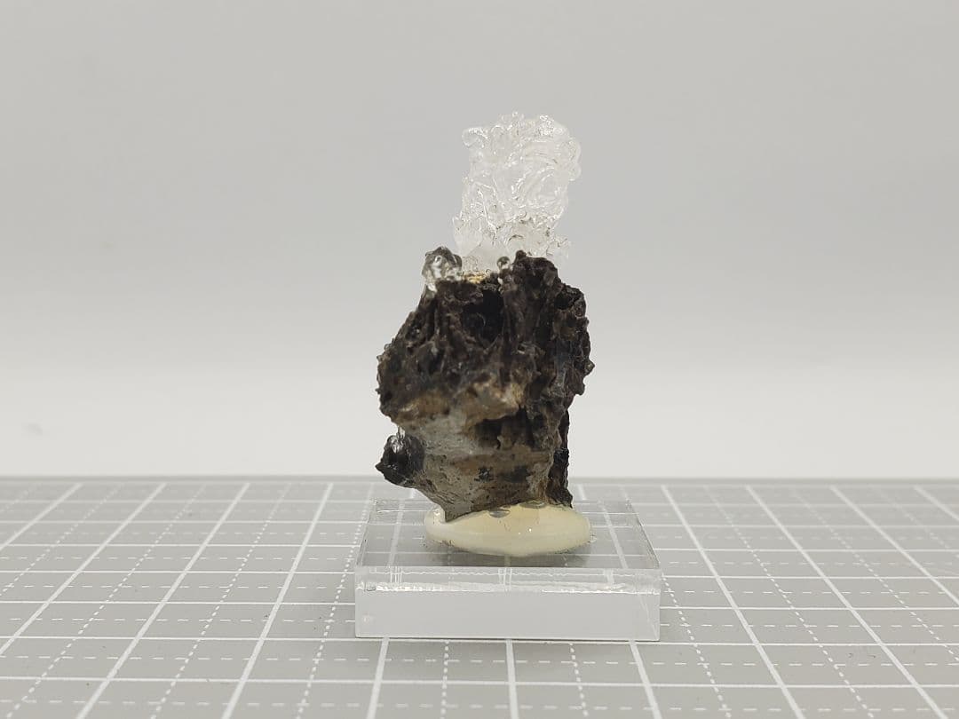 ハイアライトオパール 虹 天然石 原石 鉱物標本 鉱物 母岩付き ハンガリー産