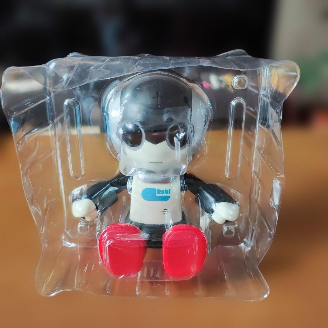 マイルー厶ロビTAKARATOMI　おしゃべりパターン２０００種類以上かわいい