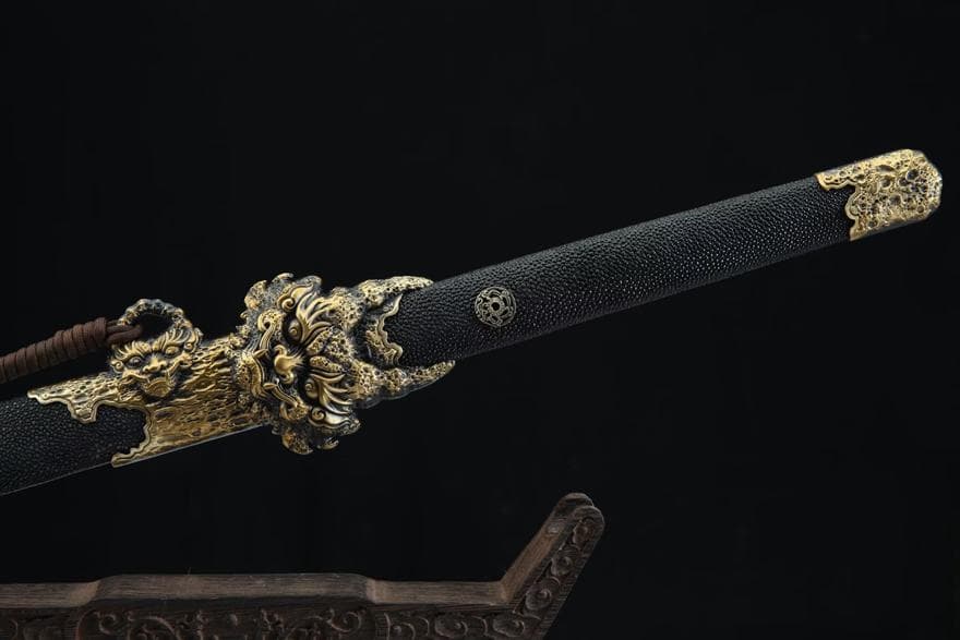 天隕石祥竜刀 模造刀 居合刀 武士道 武具 漢剣 唐刀 龍泉剣 手鍛造打