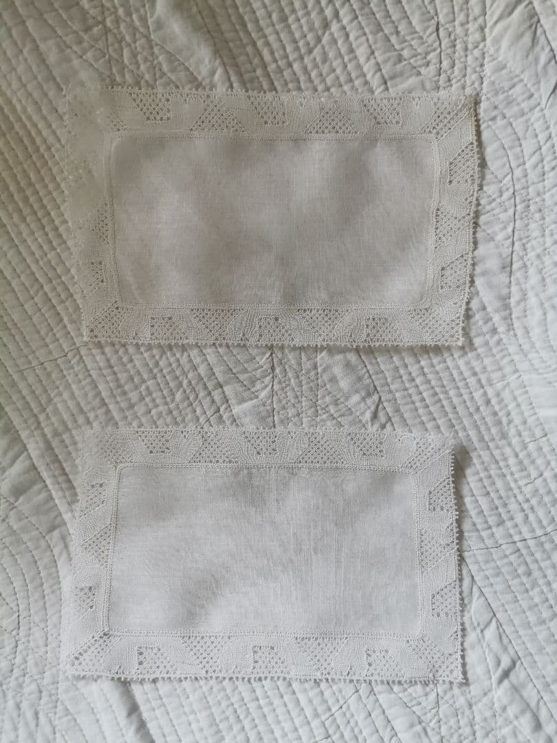 アンティーク フランダースレース 花頭を垂れた薔薇スクエアドイリー ティータオル