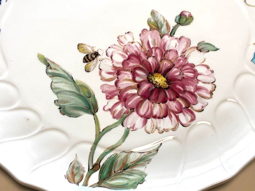 ビレロイ＆ボッホ（Villeroy & Boch）の「ブーケ（Bouquet）」