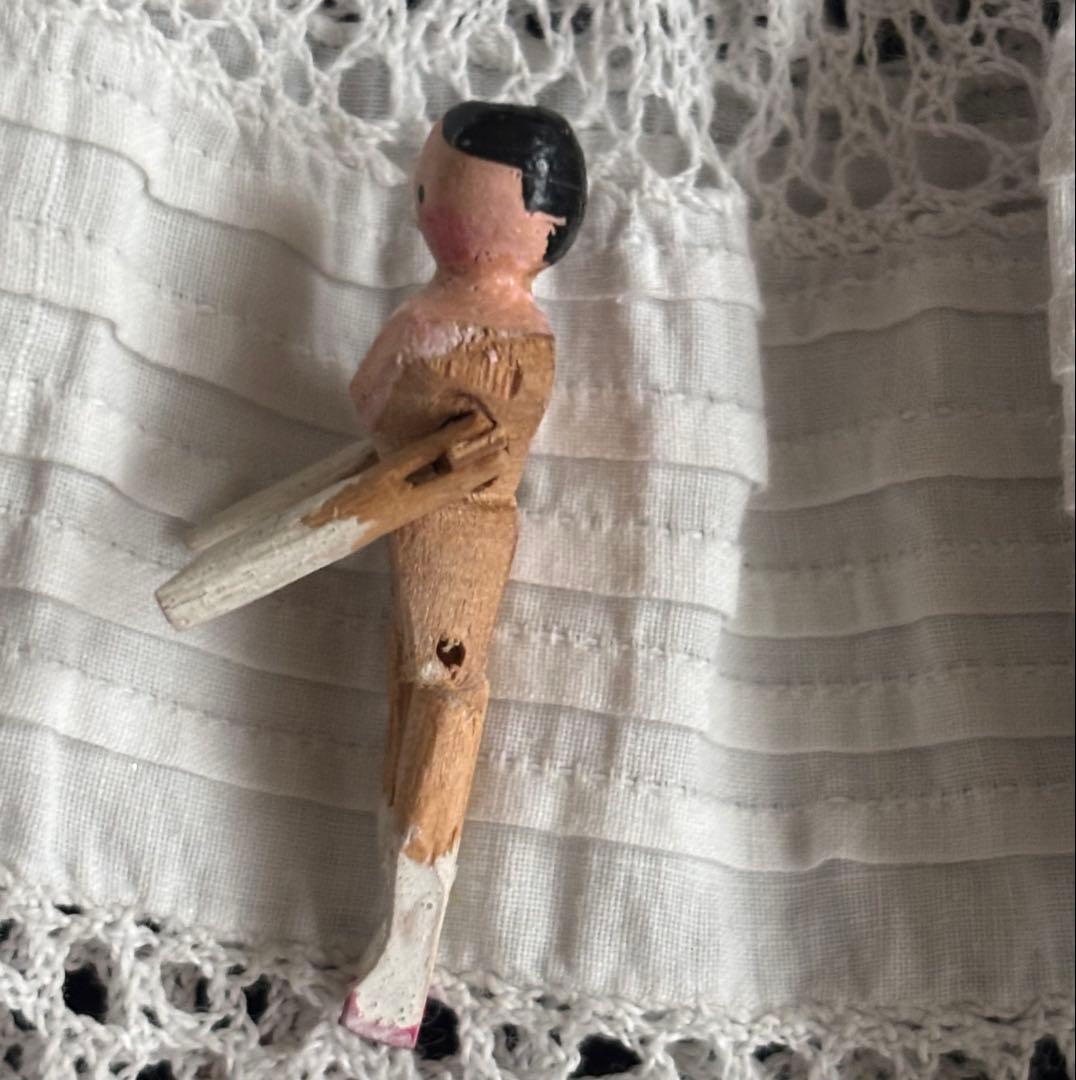 レア極小3.3cm ペグドール　ウッデンドール　アンティークドール　1900年