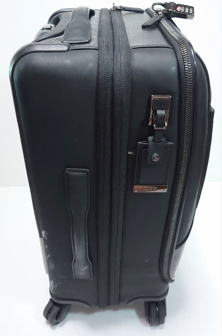 TUMI(トゥミ) メンズキャリーバッグ(希少品)