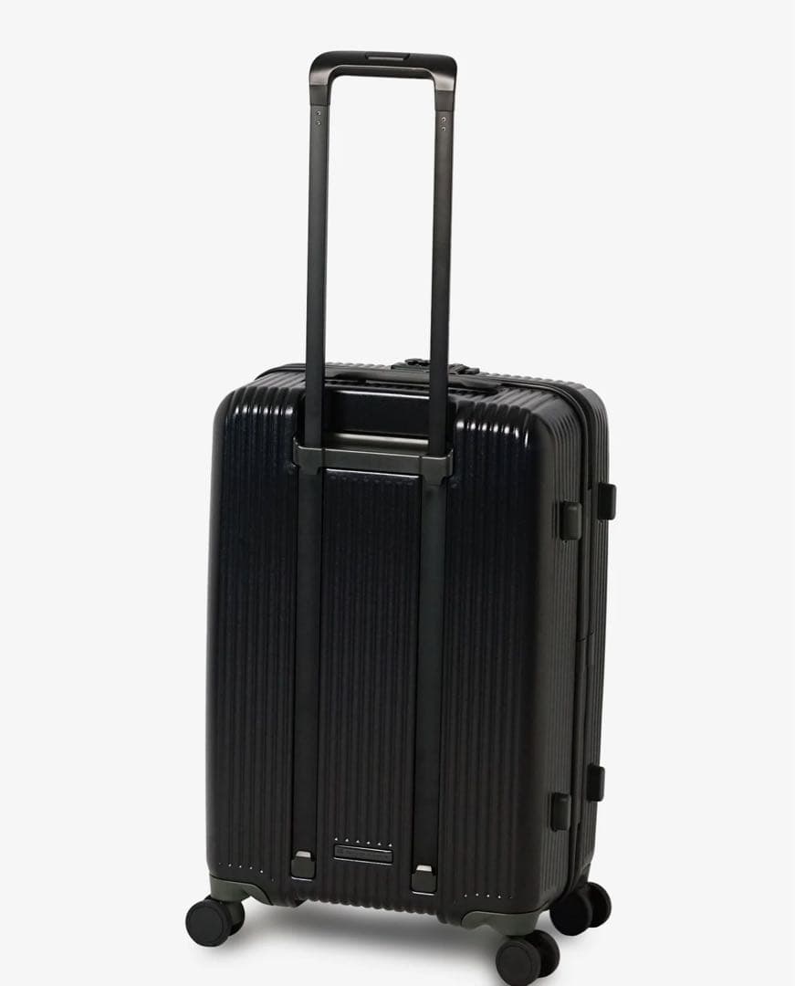イノベーターINV155 MadBlack 55L Middle キャリーケース