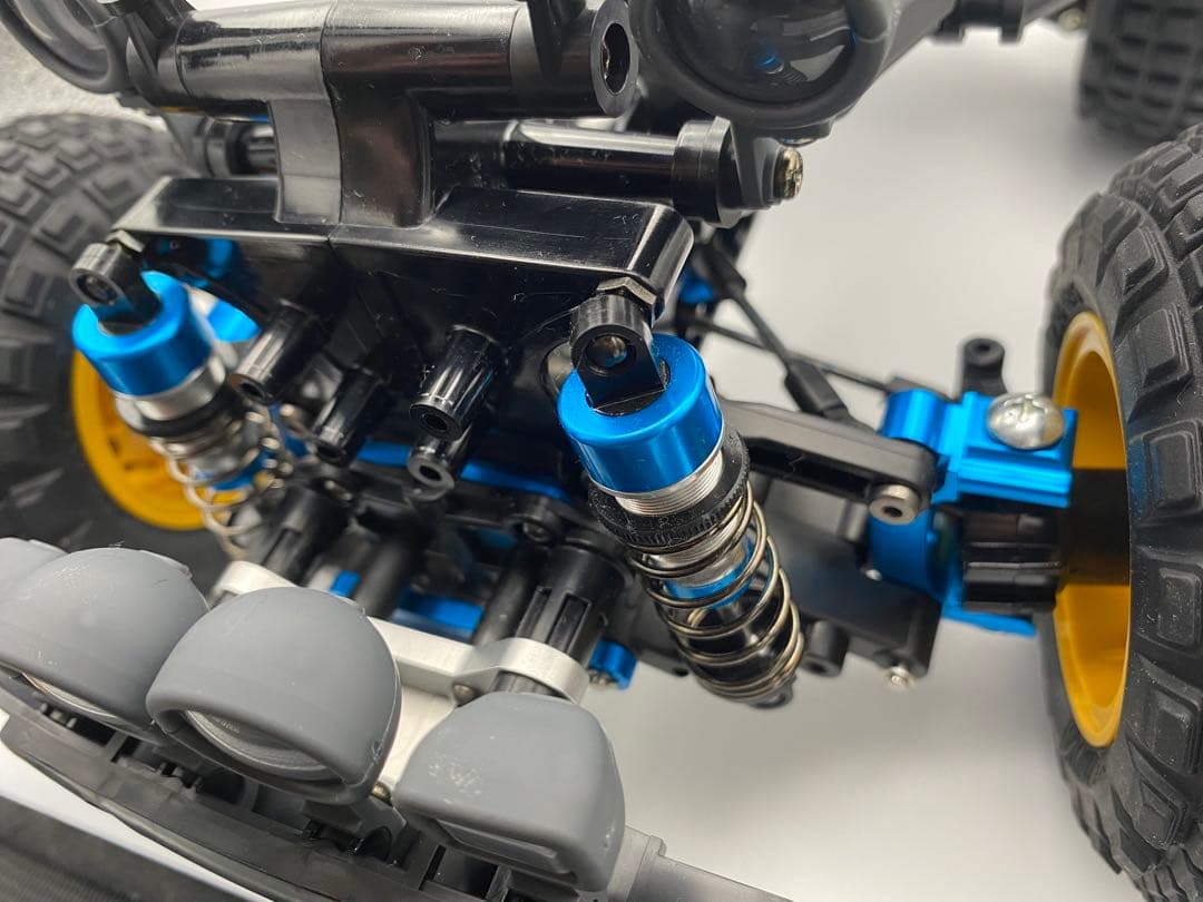 タミヤ　GF-01　コミカルアバンテ　オプション多数　ラジコン