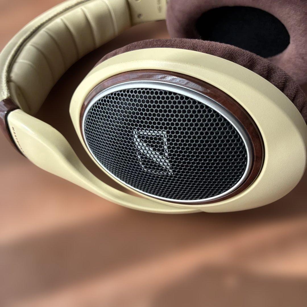 極美品‼️ゼンハイザーHD598