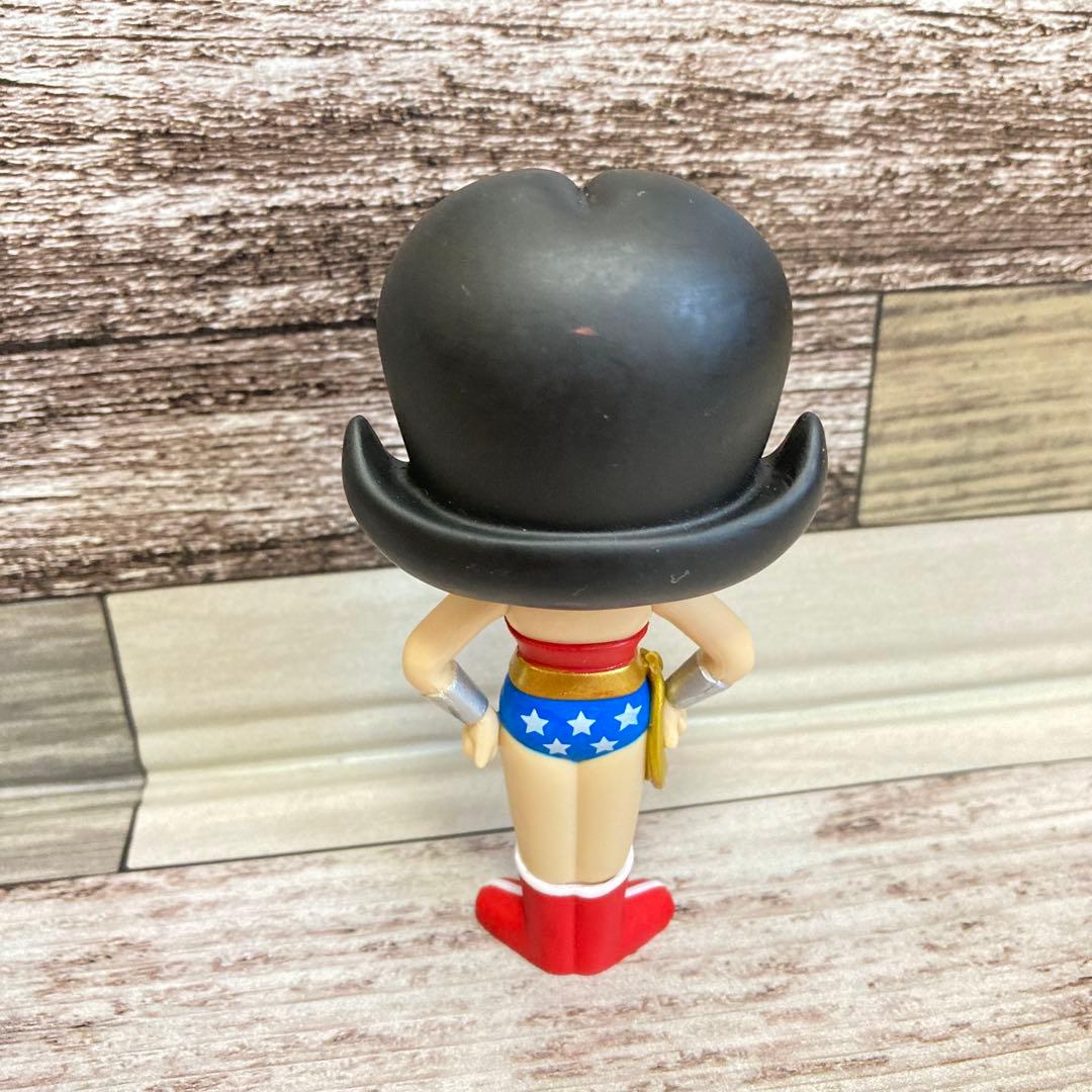 DCコミックス　ワンダーウーマン　フィギュア