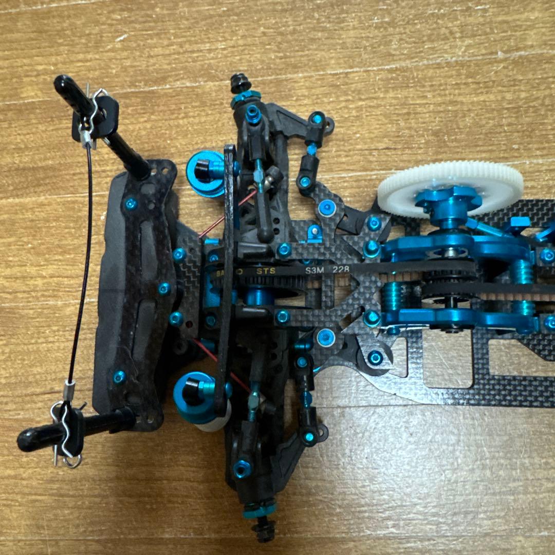 カーボン RCカーシャーシ ブラック