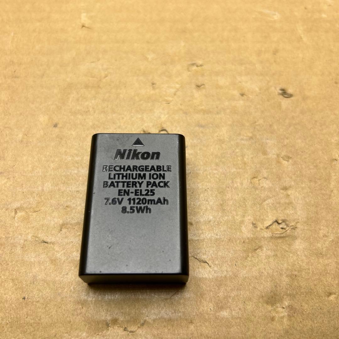 Nikon ミラーレス一眼カメラ Z fc ボディ Zfc レッド
