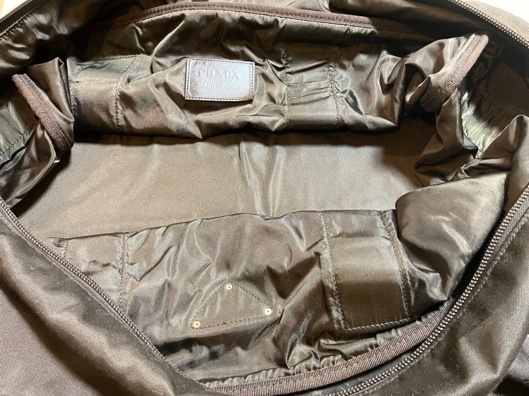 プラダ PRADA ボストンバッグ イタリア製 三角ロゴ バッグ　大容量