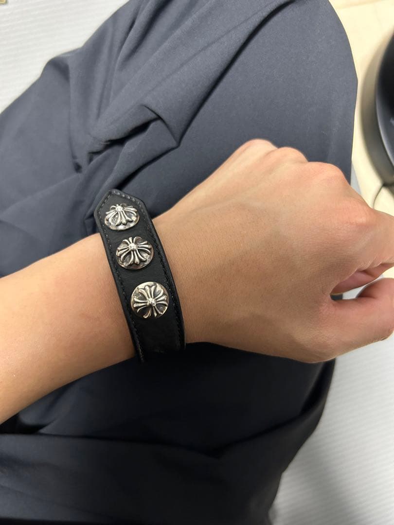 O*☆様 クロムハーツ 3ボタン 2スナップ レザー ブレスレット クロスボール