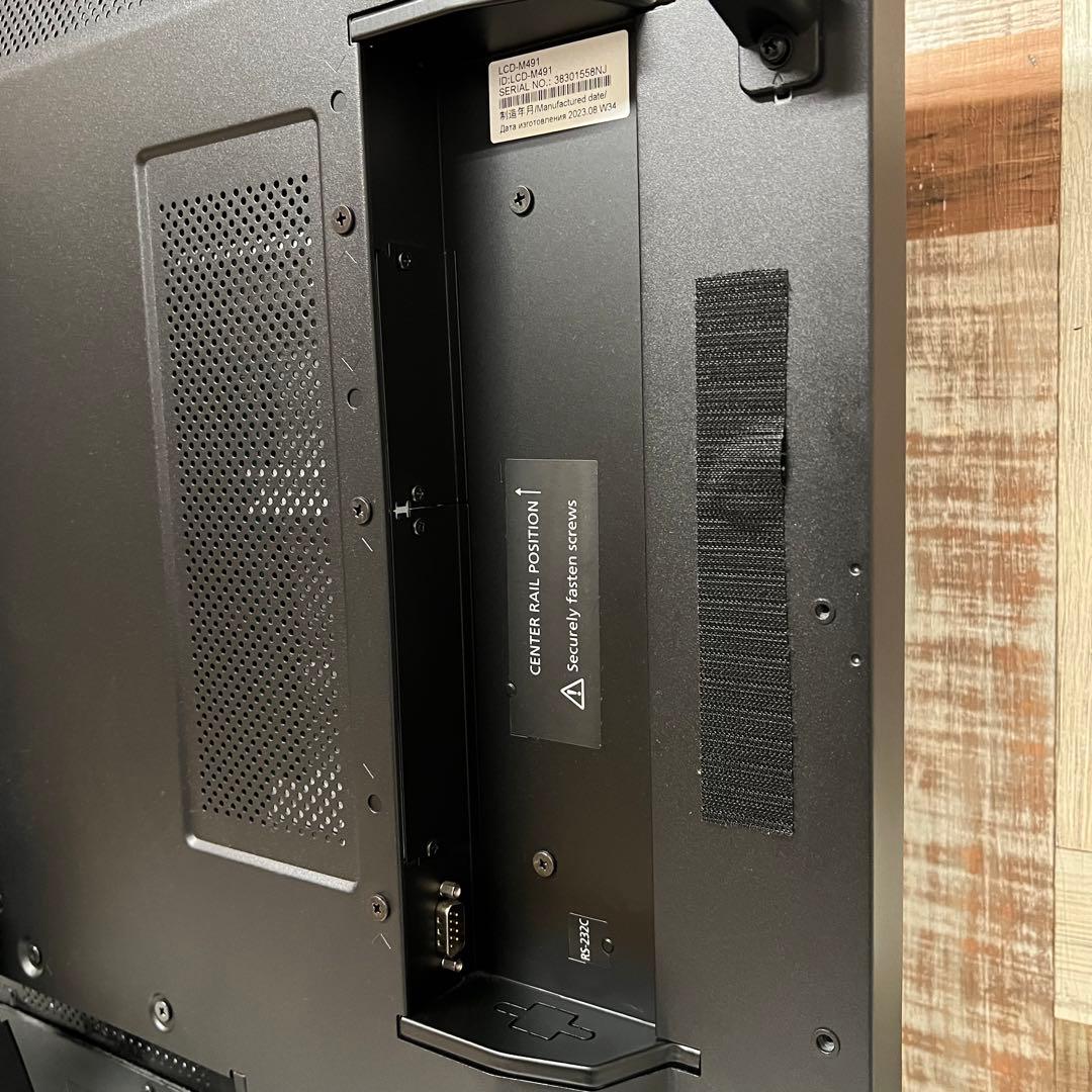 しまさん専用全国送料込。去年購入。耐久性抜群NEC49型4Kモニタースピーカー付