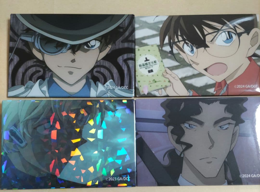 名探偵コナン　コナンプラザ　スクエア　缶バッジ　怪盗キッド　安室　伊織