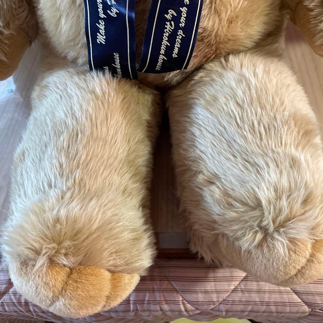 特大テディベアーお座りタイプ青色リボン付きぬいぐるみ