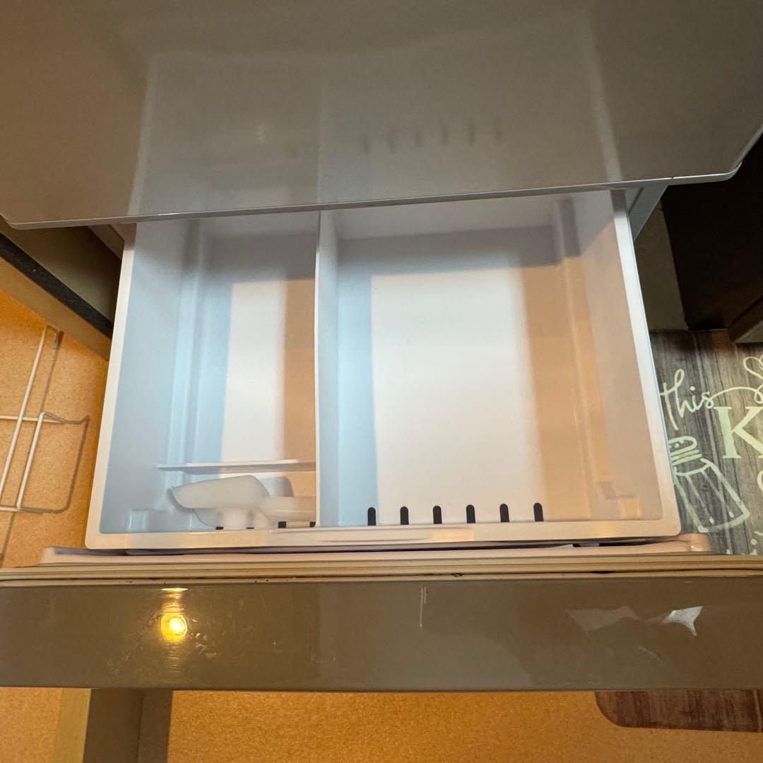 【秋田まで配送料込み】日立　3ドア冷蔵冷凍庫　315L