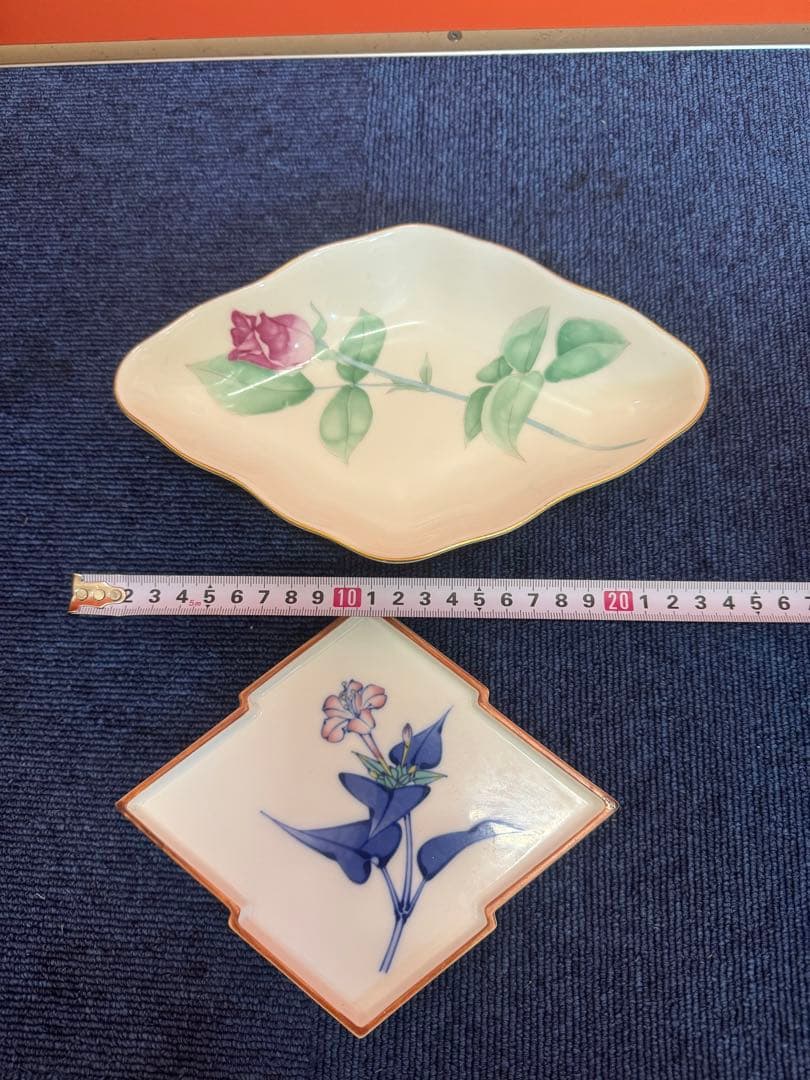 1893 香蘭社　菱形皿2客　菱形鉢1客　金彩